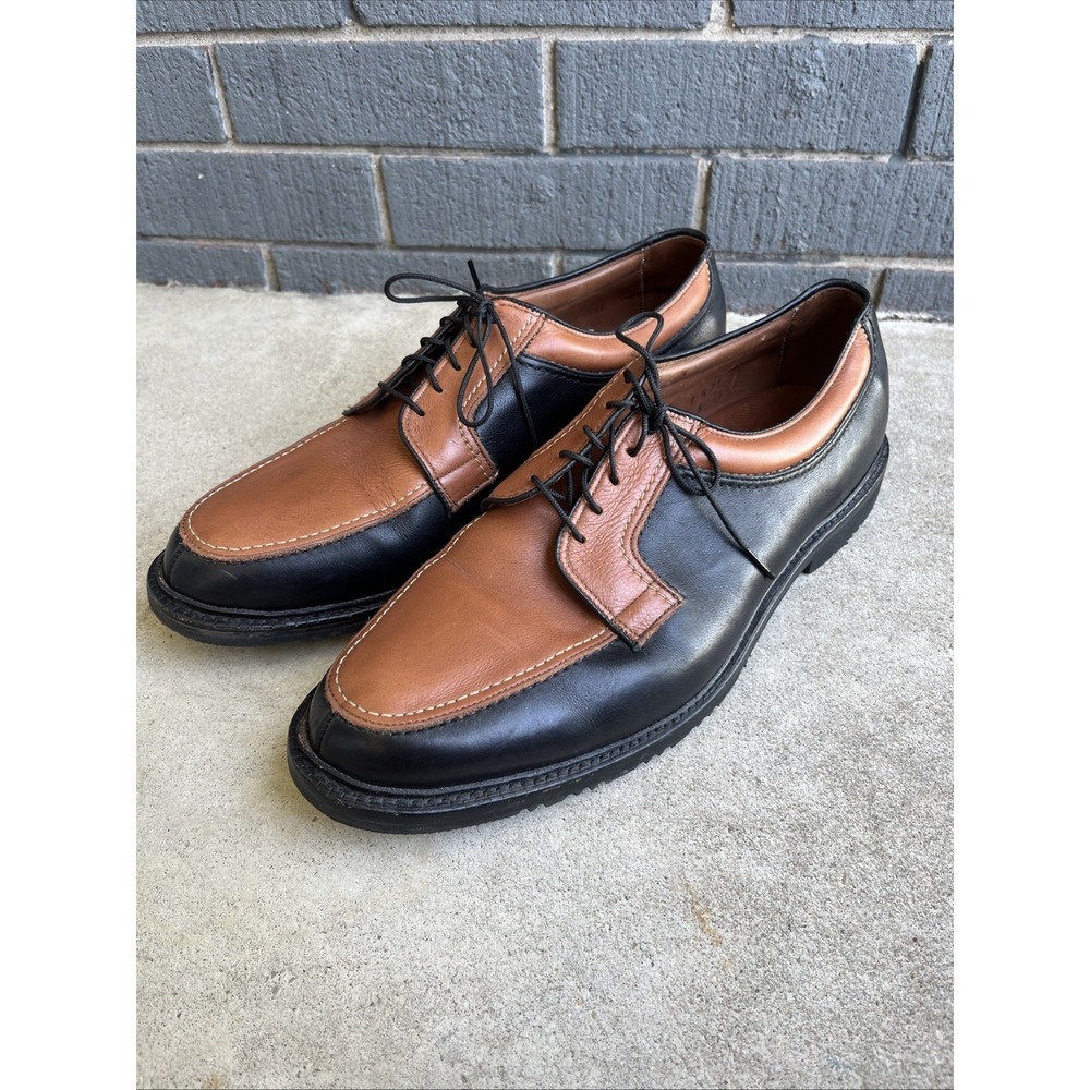 Rare Allen Edmonds Wilbert 2 Tone Black & Brown 8 EUC Tie Up